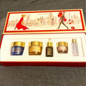 Estee Lauder Glow Non-Stop
